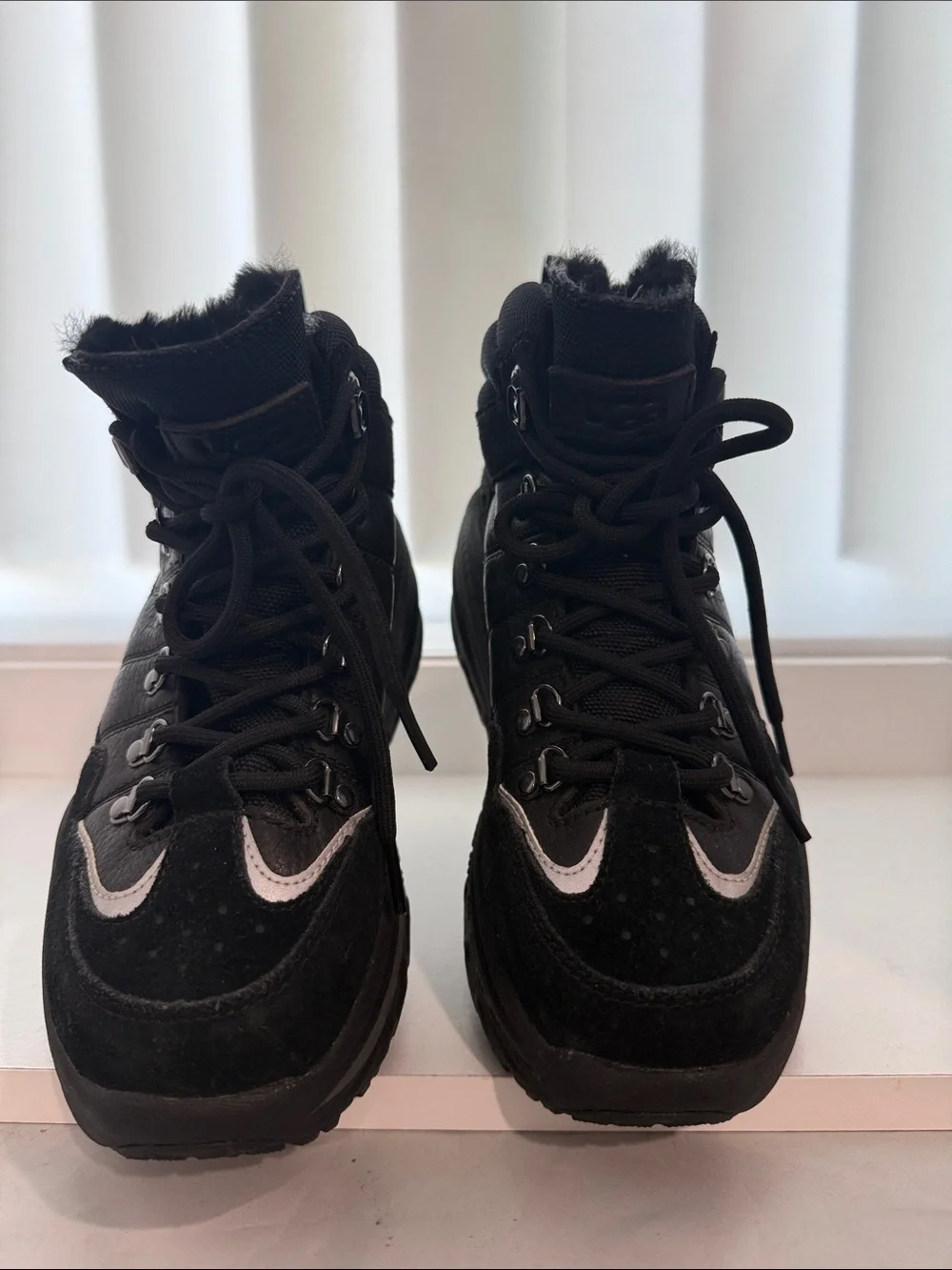 UGG sturdy kids